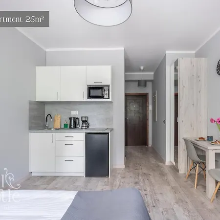 Daire Next To Royal Castle Elegant Old Town