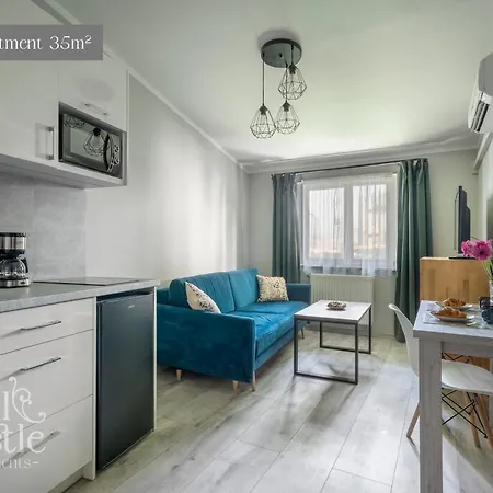 Daire Next To Royal Castle Elegant Old Town *