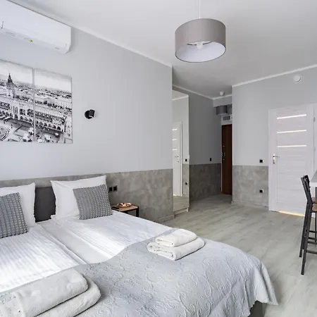 Next To Royal Castle Elegant Old Town Appartamento *