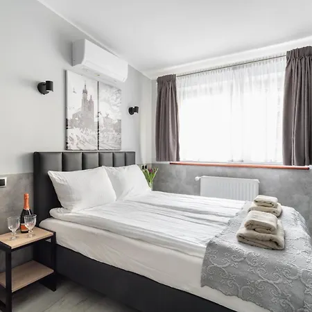 Next To Royal Castle Elegant Old Town Appartement