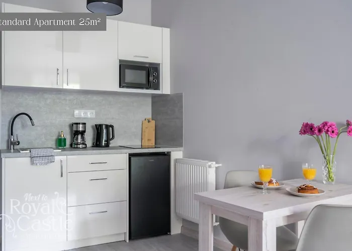 Next To Royal Castle Elegant Old Town