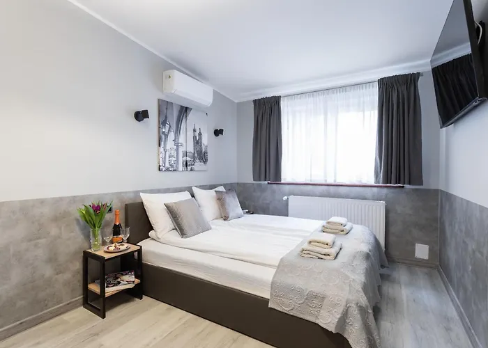 Next To Royal Castle Elegant Old Town Краков