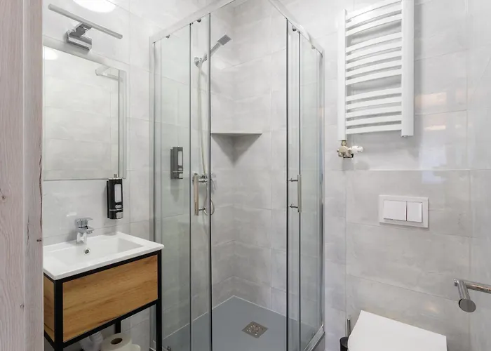 Апартаменты Next To Royal Castle Elegant Old Town